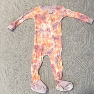 Tie dye die burts bees onesie | 6-9months